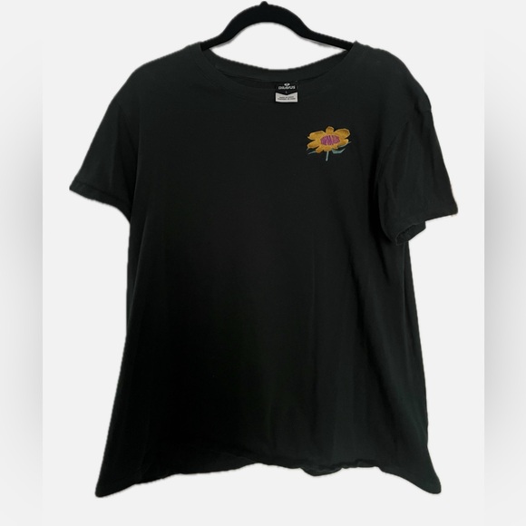 DRAVUS Tops - DRAVUS Tshirt